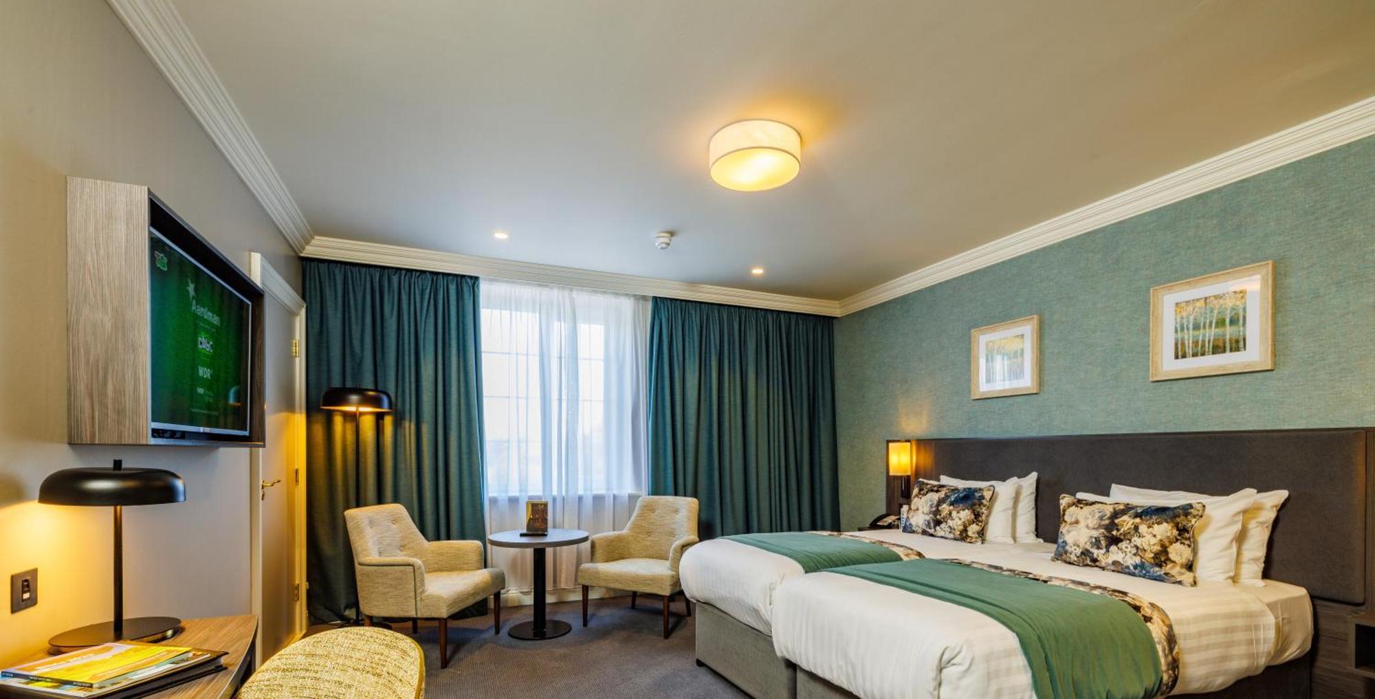 Mount Wolseley Hotel Spa & Golf Resort Tullow Bagian luar foto