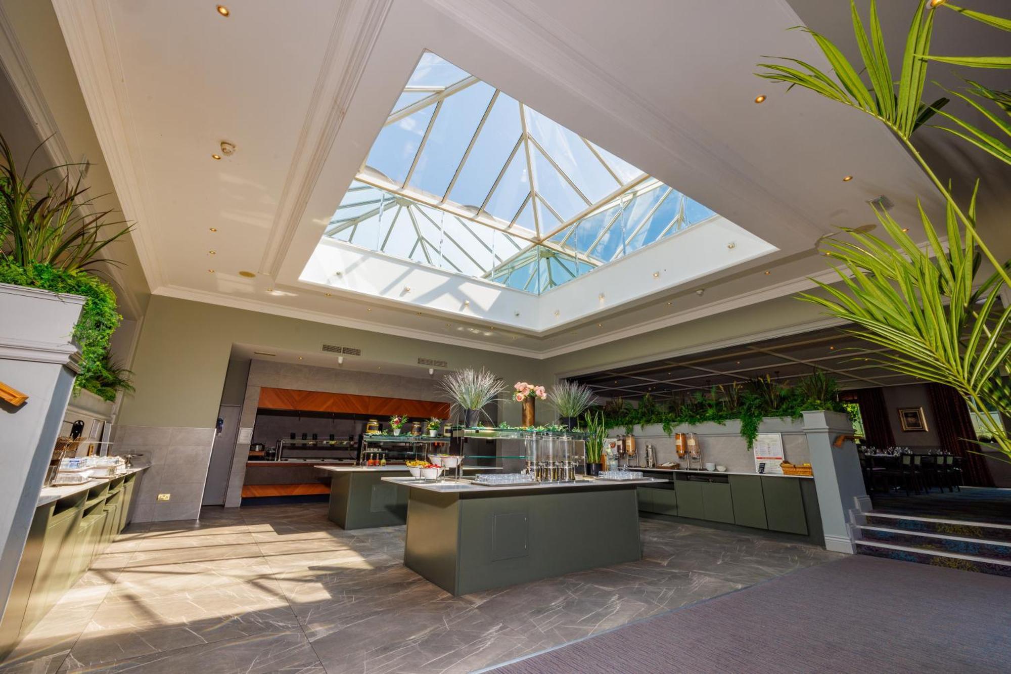 Mount Wolseley Hotel Spa & Golf Resort Tullow Bagian luar foto