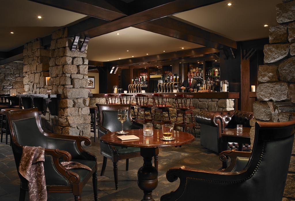 Mount Wolseley Hotel Spa & Golf Resort Tullow Bagian luar foto
